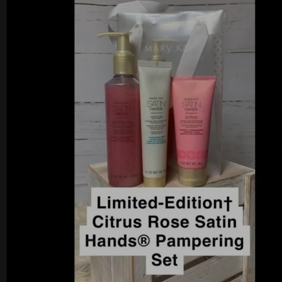 Blissful pomegranet Satin Hands Mary Kay. - Picture 1 of 4